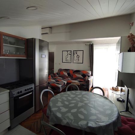 Apartmani Lidija Lopar Bagian luar foto