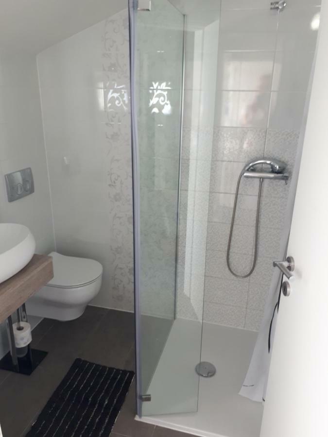 Apartmani Lidija Lopar Bagian luar foto