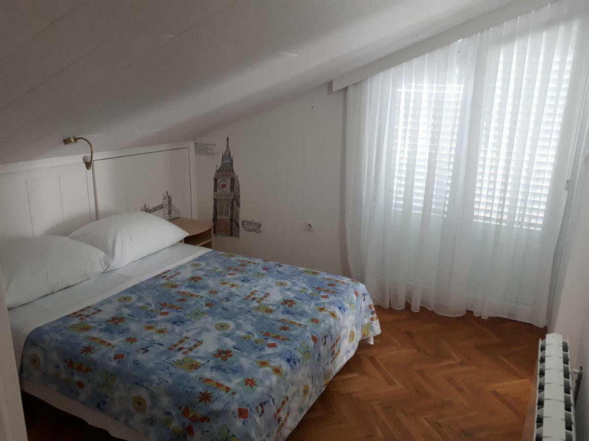 Apartmani Lidija Lopar Bagian luar foto